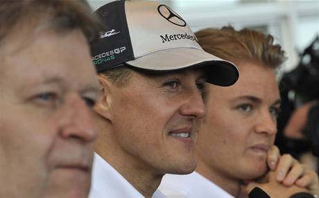 Michael Schumacher na tiskov konferenci