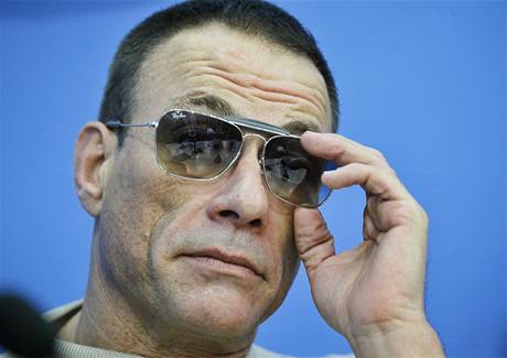Jean-Claude Van Damme zasedne v porot soute eská Miss.