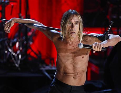 Iggy Pop v newyorsk Rock and Roll Hall.