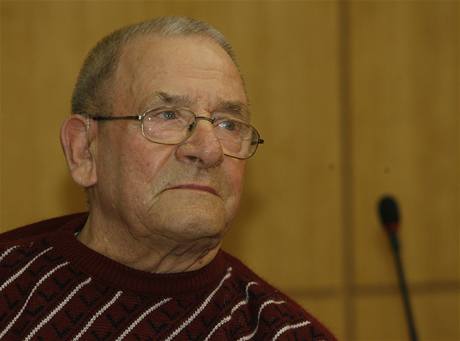 Heinrich Boere ped soudem. Patí k posledním dvma odsouzeným nacistickým zloincm.