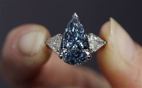 Modrý diamant.