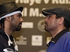 David Haye (vlevo) a John Ruiz (vpravo).