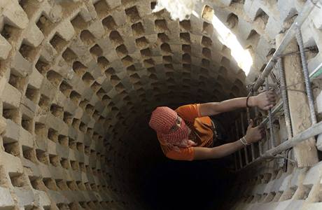 Jeden ze stovky paeráckých tunel mezi Egyptem a pásmem Gazy. 