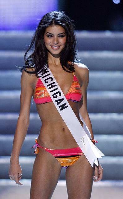 Miss USA Rima Fakihov v plavkch