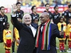 Dva prezidenti: Vlevo Sepp Blatter (FIFA) a Jacob Zuma (Jiní Afrika)