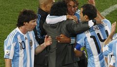 Argentina - Nigérie (argentinská radost po výhe).