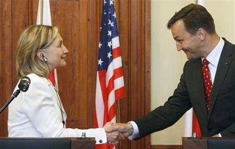 Hillary Clintonová a polský ministr zahranií Radek Sikorski