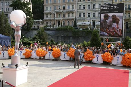 Miluný roník MFF Karlovy Vary