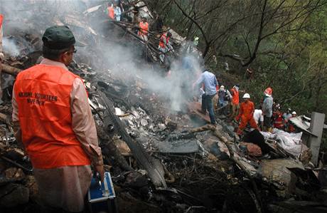 Nehoda pákistánského letadla
