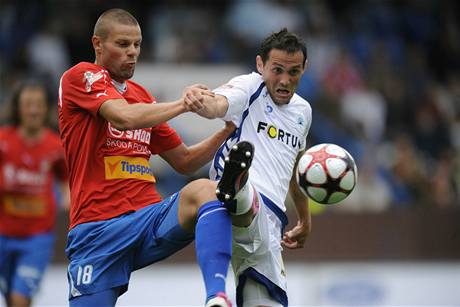 FC Slovan Liberec - Plze / Andrej Keri z Liberce a David Bystro z Plzn (vlevo)