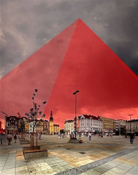 Jak to bude vypadat, a se v ptek veer nad ostravskm Masarykovm nmstm poprv rozsvt Cheopsova pyramida, ukazuje vizualizace Borise Rennera.