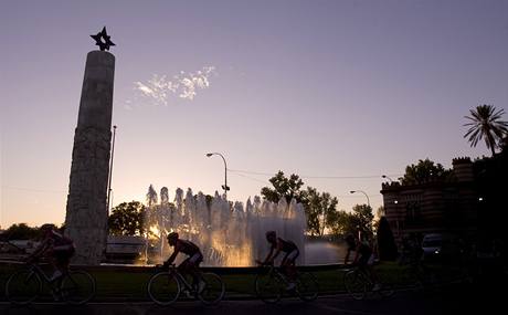 Vuelta 2010 (1. etapa)