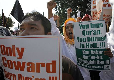 Npad americkho pastora split Korn rozpoutal protesty a v Indonsii.