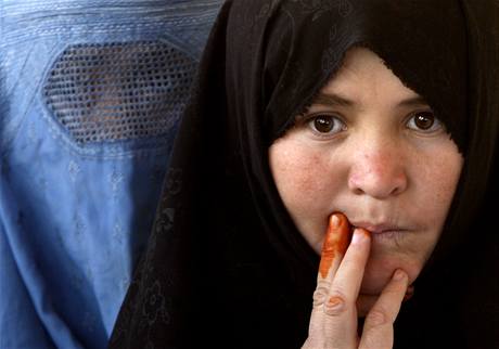 Afghánská ena pi volbách