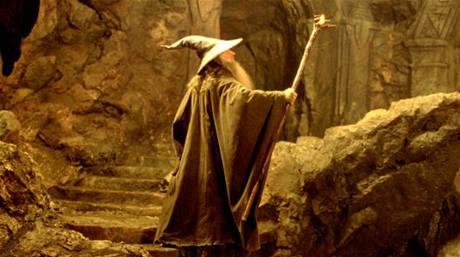 Jednou z hlavních postav filmu Hobit bude arodj Gandalf.