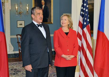 Ministi zahranií R a USA Karel Schwarzenberg a Hillary Clintonová se seli ve Washingtonu 