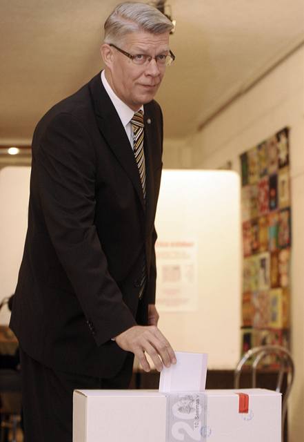 Lotysk volby, prezident Zatlers 
