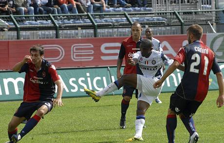 Cagliari - Inter (Eto´o stílí branku).