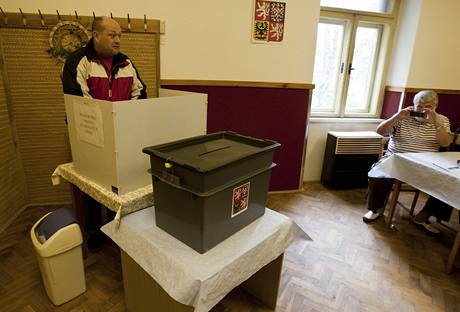 Volby v Zpolanech.