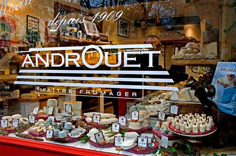 Androuet - jeden z nejstarch obchod se sry v Pai. 