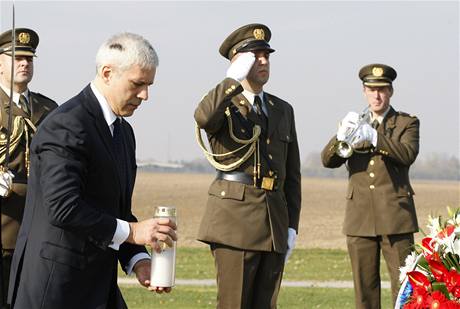 Tadi se omluvil za masakr Chorvat po dobytí Vukovaru Srby 