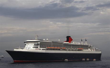 Lo Queen Mary 2.