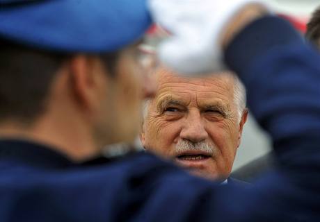 Václav Klaus na summitu NATO v Lisabonu