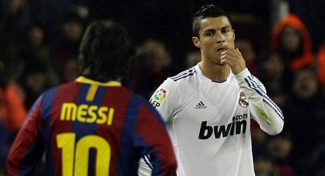 Barcelona - Real Madrid (Messi a Ronaldo).
