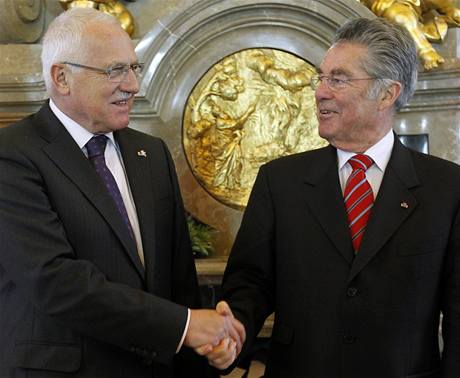 Prezident Václav Klaus na setkání se svým rakouským protjkem  Heinzem Fischerem  