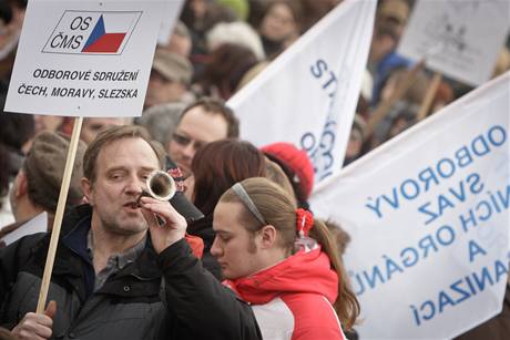 Demonstrace na praském Palackého námstí.