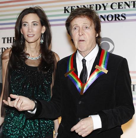 Paul McCartney s pítelkyní Nancy Shevell