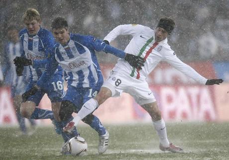 Pozna - Juventus (Claudio Marchisio vpravo, Semir Stili)