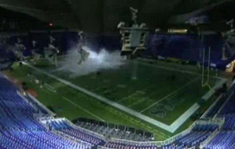 Stecha stadionu Minnesoty se zítila.