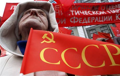 Pochod komunist v Petrohrad 