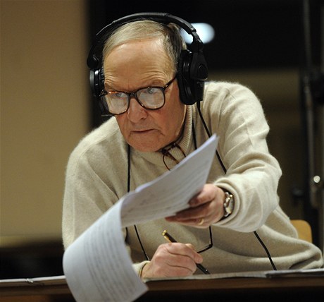 Ennio Morricone bude natáet v Praze