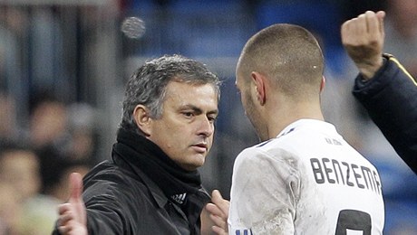 Mourinho a Benzema.