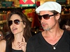 Angelina Jolieov a Brad Pitt strvili Vnoce v Namibii.
