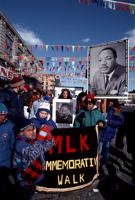 Prvod vnovan nejslavnjmu americkmu bojovnkovi za lidsk prva Martinu Lutheru Kingovi.