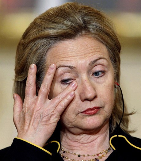 Americká ministryn zahranií Hillary Clintonová kondolovala esku k úmrtí Dienstbiera.