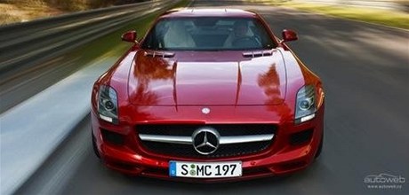 Mercedes Benz SLS AMG