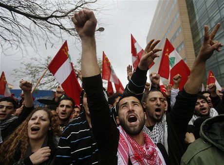 Demonstranté v Libanonu podpoili protesty v Egypt.