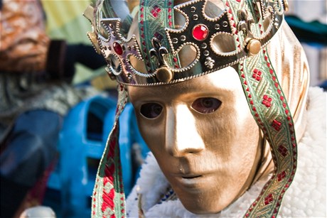 V rámci karnevalové slavnosti Carnevale Praha se na Staromstském námstí v Praze konalo setkání masek