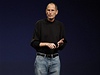 Steve Jobs, f firmy Apple, pedstavuje iPad 2 v San Francisku. 