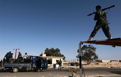 Podle libyjsk vldy bojuj po boku rebel stoupenci hnut Hizballh