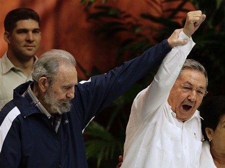 Fidel a Raúl Castrové