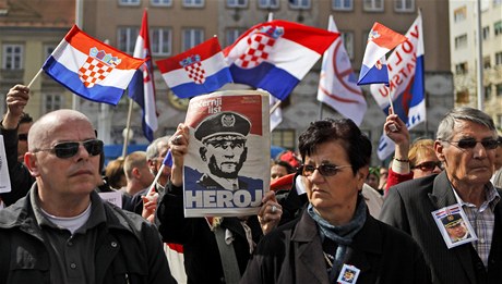 Demonstrace na podporu odsouzeného chorvatského generála Anteho Gotoviny 
