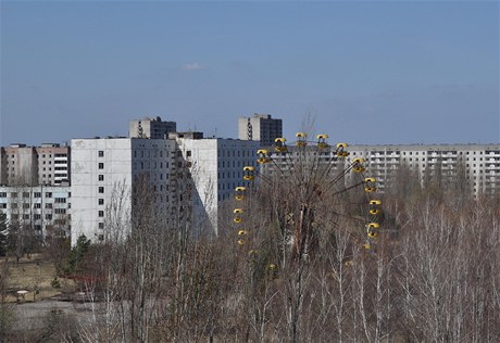 Pripja a pozvolna zarstající místní atrakce, vyhlídkové kolo, které si místní dti ped evakuací msta po havárii ernobylu ani neuily. 