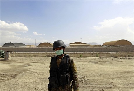 Afghánský voják v Kábulu (ilustraní foto)