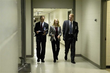 Valerie, kterou hraje hereka Naomi Watts, je tajnou agentkou CIA. M na starosti vyetovn irck zbrojn strategie.