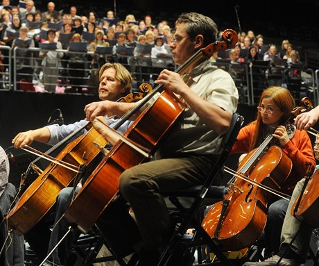 Slavnostní koncert, jen je v rámci 66. roníku mezinárodního hudebního festivalu Praské jaro, pipomene sté výroí úmrtí Gustava Mahlera 